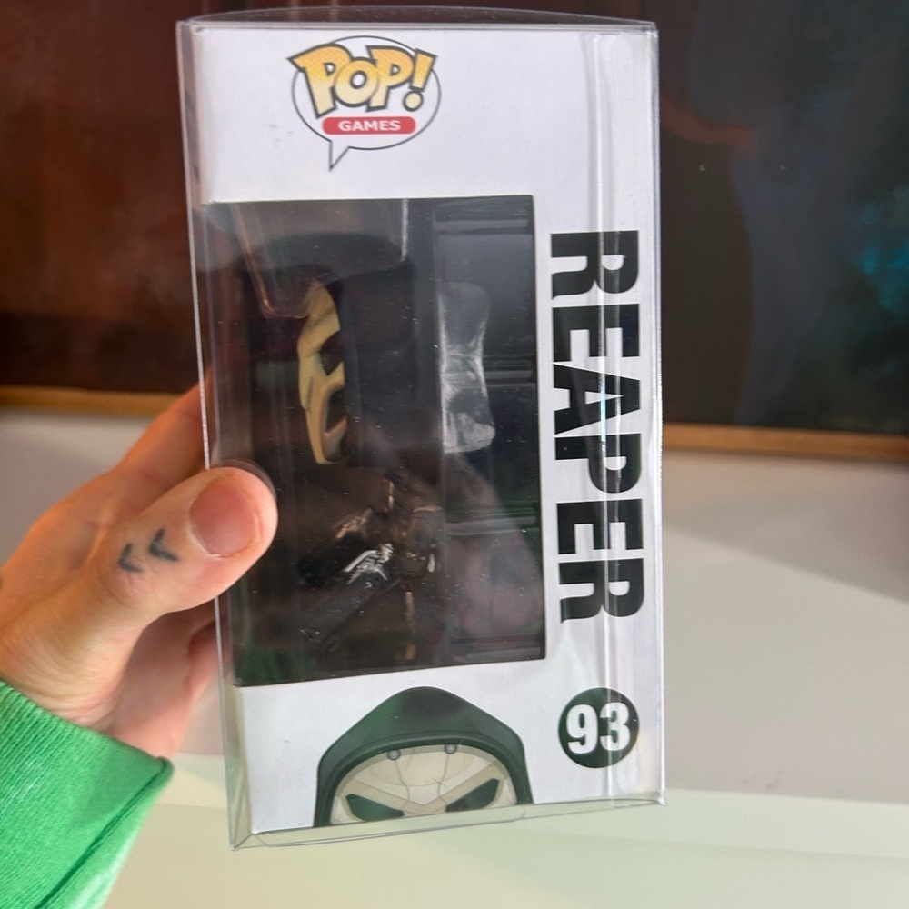 Funko Overwatch 93 Reaper Vinyl Figure - Black and White - Picture 2 of 10